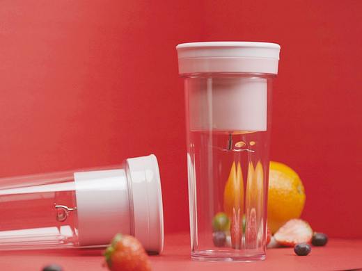 早中晚便捷果汁杯主图视频-摇摇杯