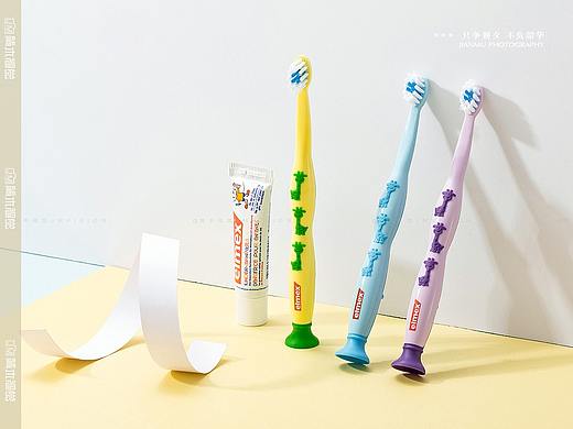 母婴婴儿用品牙刷牙膏磨牙棒静物拍摄产品 | 简木视觉