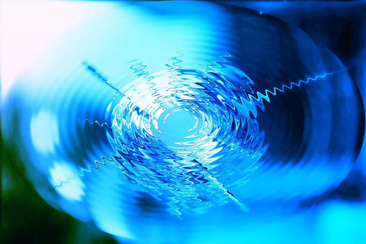 破碎（圖ZNjMxNjIyNDQ=） - 其他平面 - 站酷設(shè)計(jì)師和尚巴巴原創(chuàng)素材 - 站酷ZCOOL