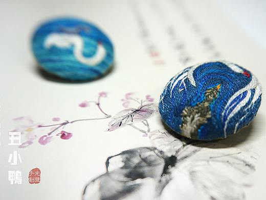 原创手工刺绣胸针：针尖上的童话之三丑小鸭