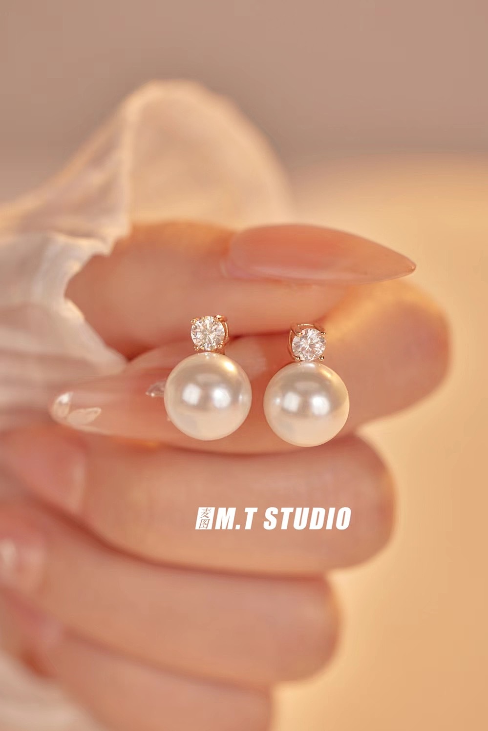 产品摄影 珠宝饰品首饰而是模特拍摄 耳钉饰品视频录制