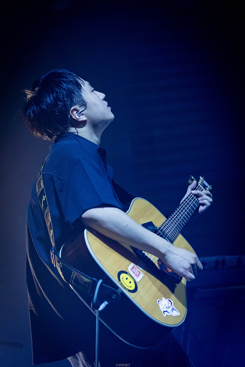 厨子和戏子乐队2022巡演广州站（图ZMzE0MzM4OTI0） - 人像摄影 - 站酷设计师余影随行原创素材 - 站酷ZCOOL