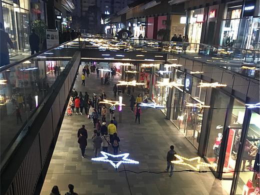 天街户外装饰灯定制铭星厂家制作商业体全品类灯光装置