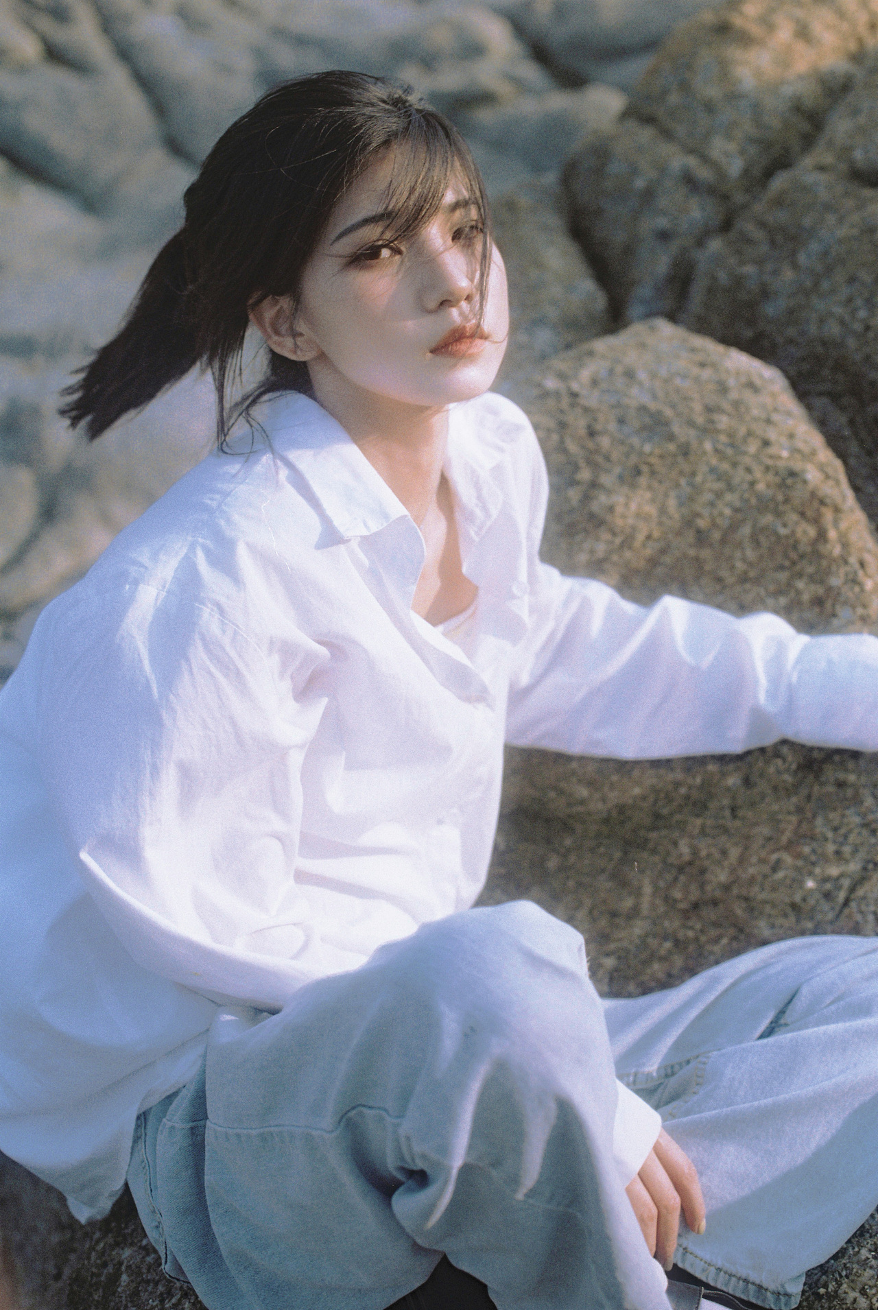 「四月海风」（图ZMTUzODgwMzE2） - 人像摄影 - 站酷设计师韋韋韋維斯原创素材 - 站酷ZCOOL