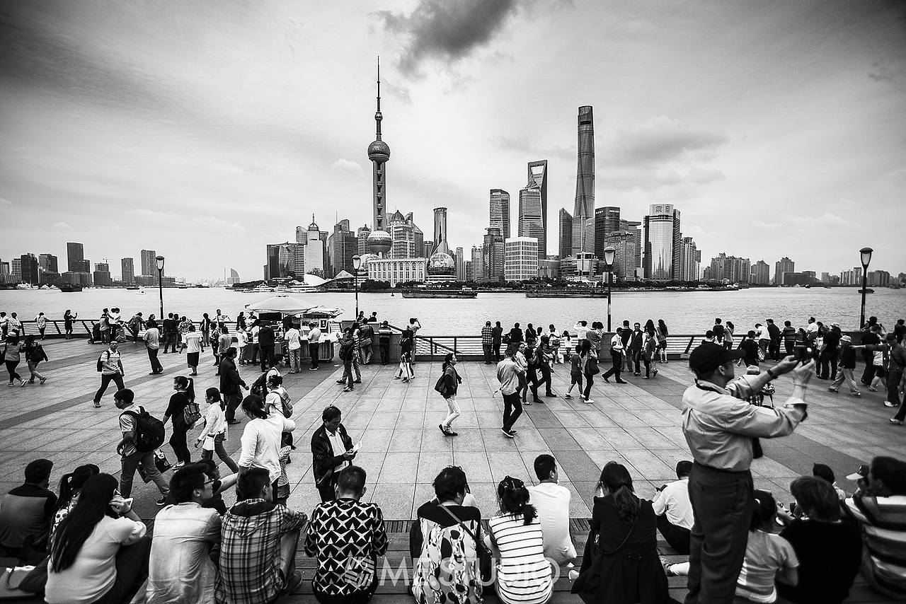 一组黑白随拍上海外滩