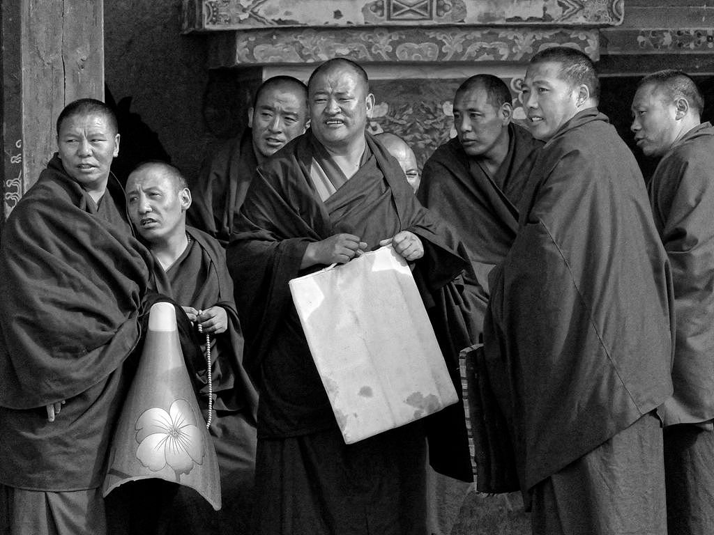 色须寺僧众