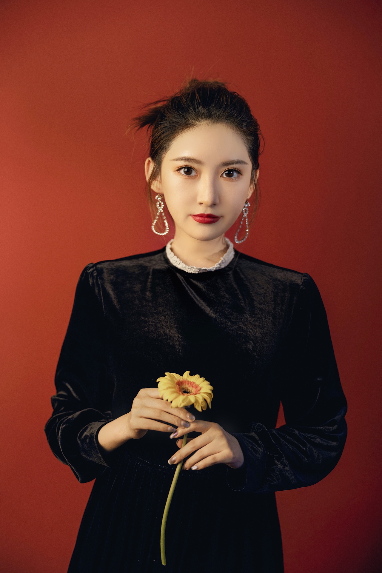 红和黄（图ZMjIwNzQwMzIw） - 人像摄影 - 站酷设计师纯洁的蒋老师原创素材 - 站酷ZCOOL