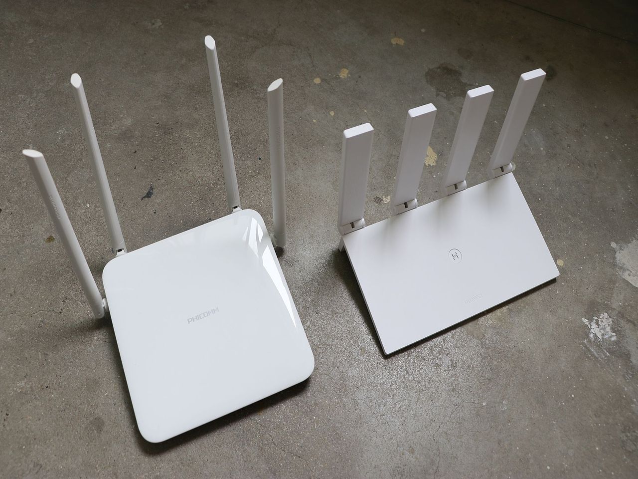 HUAWEI华为 WS5200增强版 双千兆路由器拍摄（图ZMTYzNTIzNjMy） - 产品摄影 - 站酷设计师南聒先生原创素材 - 站酷ZCOOL