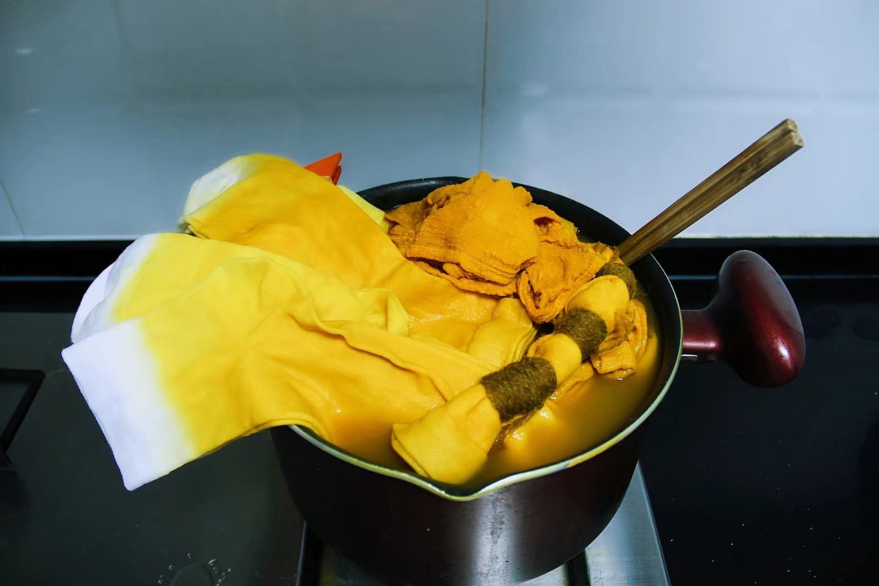 初试草木染之姜黄（图ZOTA3MzA4MzI=） - 其他手工艺 - 站酷设计师雪茄是条狗原创素材 - 站酷ZCOOL