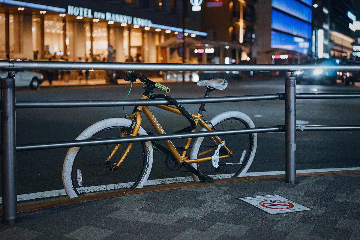日本街道上单车