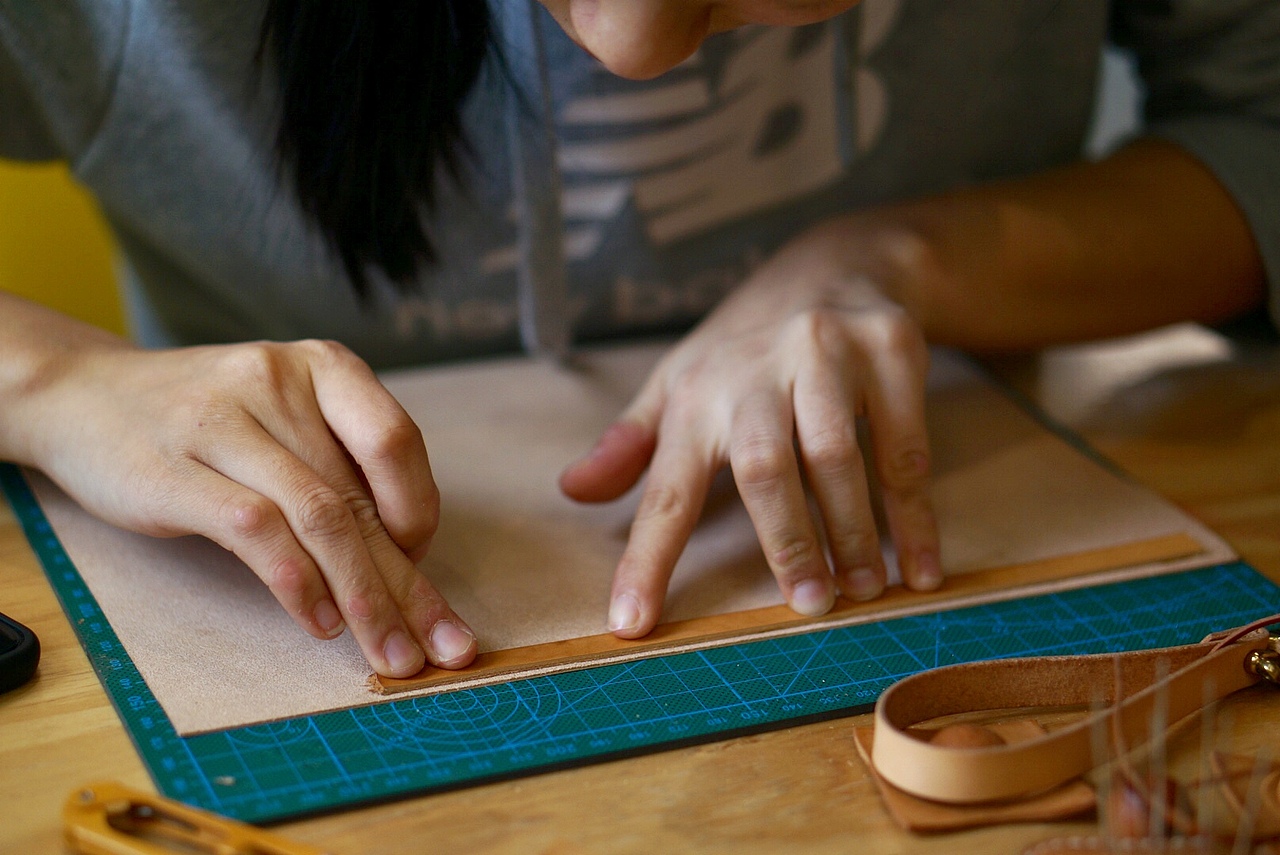 【LEEZI LAB×泊寓】手工皮具体验课活动