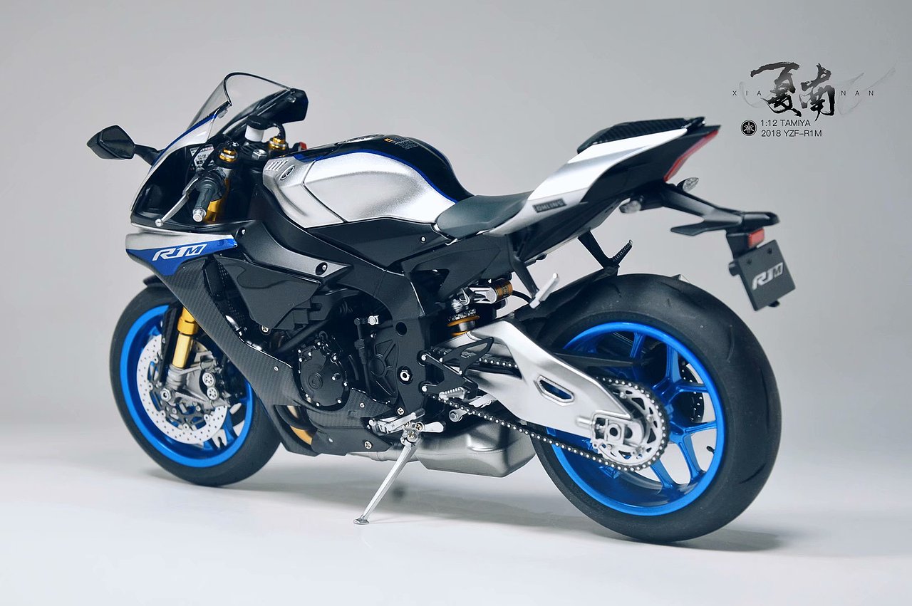 田宫 1:12 雅马哈YZF-R1M (14133)