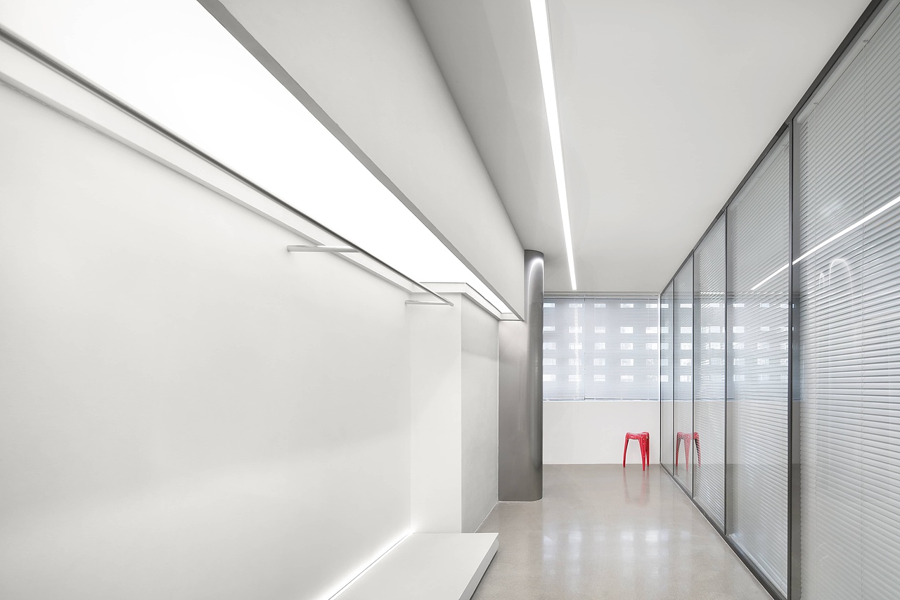 WEI STUFF SPACE|MOOTHAN. DESIGN