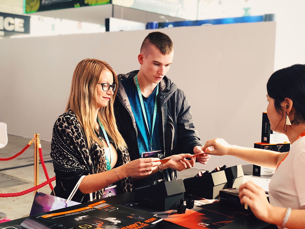 摄影 - 法国行 🇫🇷 / 展会 / 展馆 / 人文 / 法国（图ZMTg0NTM2Mjg0） - 人文/纪实摄影 - 站酷设计师MrMaxlee原创素材 - 站酷ZCOOL