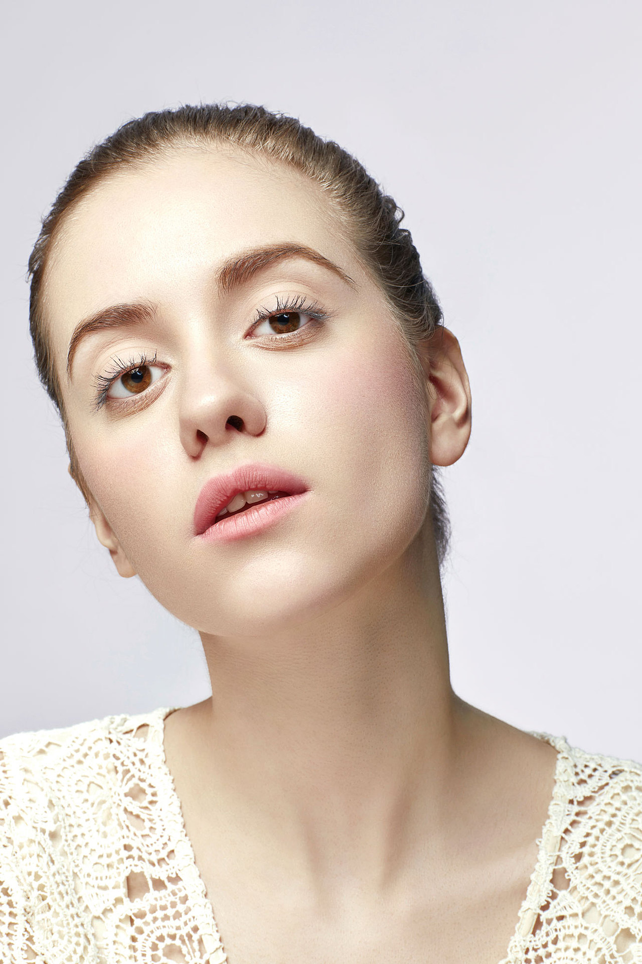 vivi杂志/创意时尚&服饰拍摄/VEGSTUDIO摄影