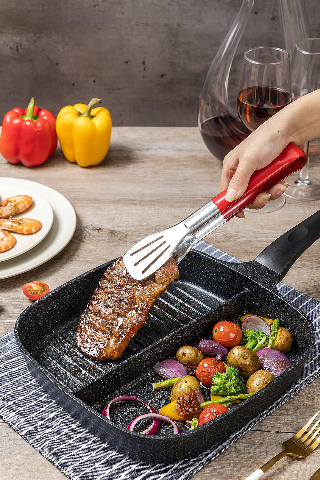 韩式煎锅炒锅锅具拍摄摄影作品