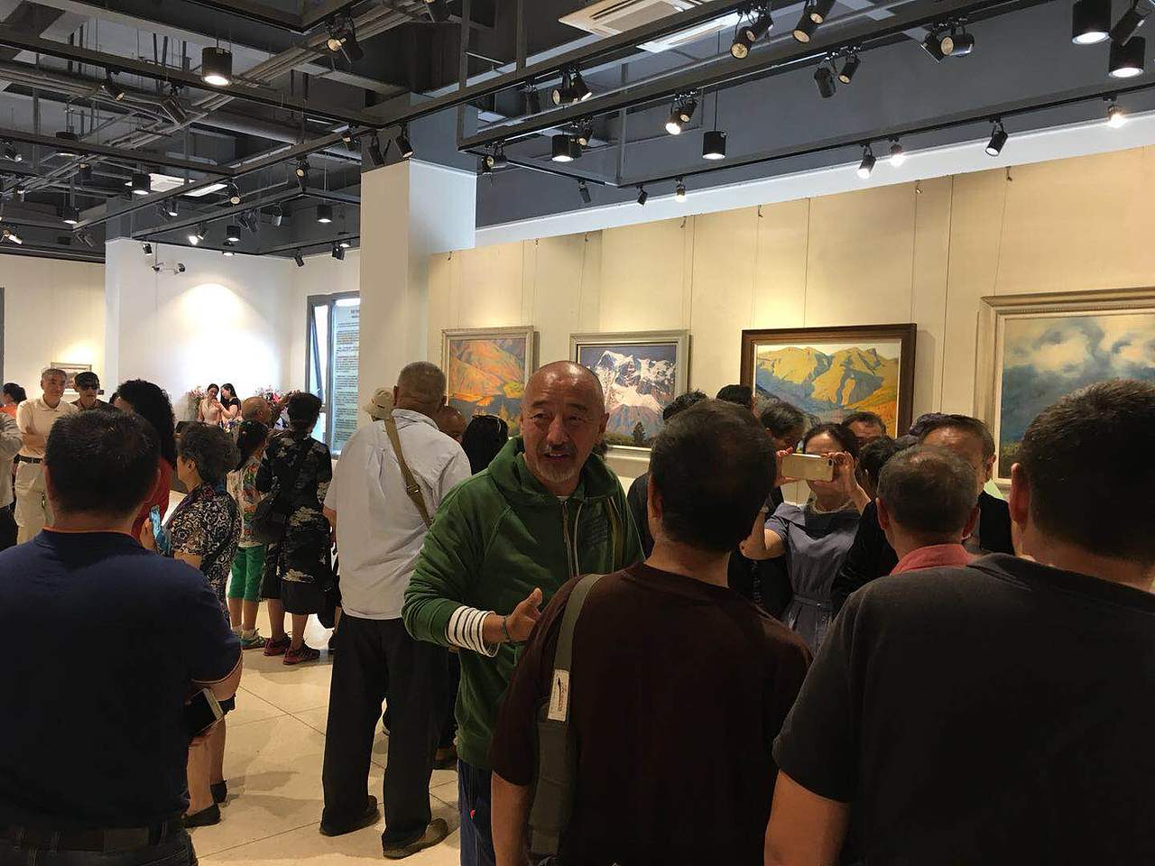 云南著名艺术家蒋高仪风景油画选集（图ZMTI2NDkzNDcy） - 书籍/画册 - 站酷设计师李送碳原创素材 - 站酷ZCOOL