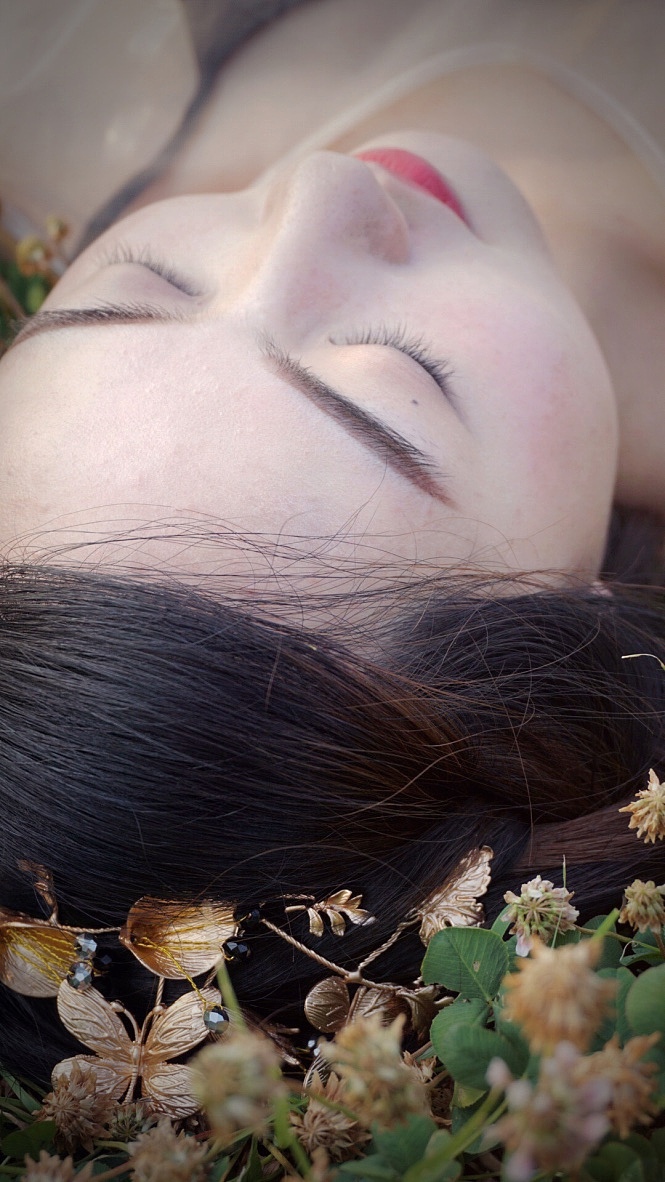 黃昏是我一天中視力最差的時候（圖ZNzE5MzAwNDQ=） - 人像攝影 - 站酷設(shè)計師柒柒Qiii1024原創(chuàng)素材 - 站酷ZCOOL