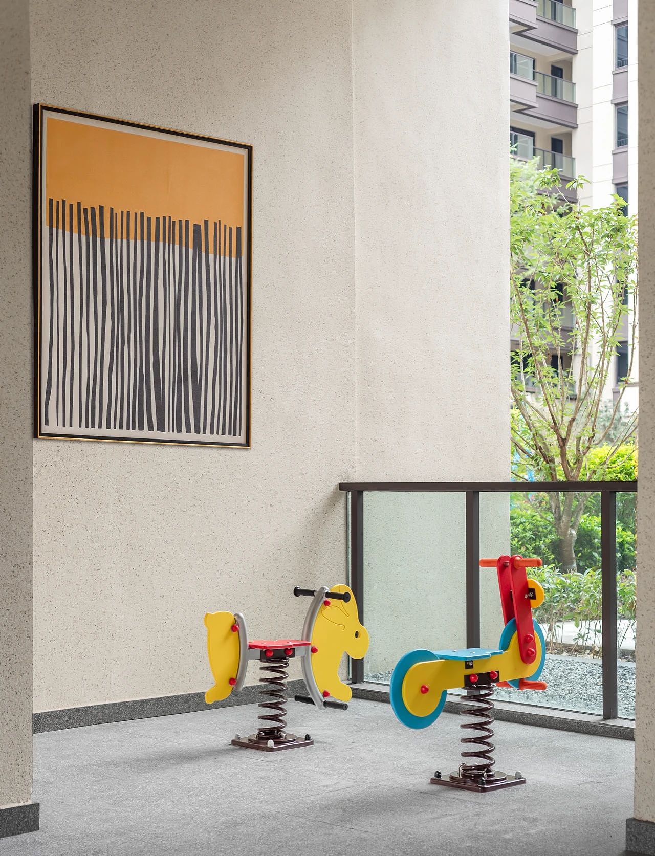 美纵设计华宇旭辉重庆御璟湖山公区架空层