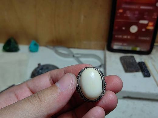 当流淌肌理遇上陨石坑