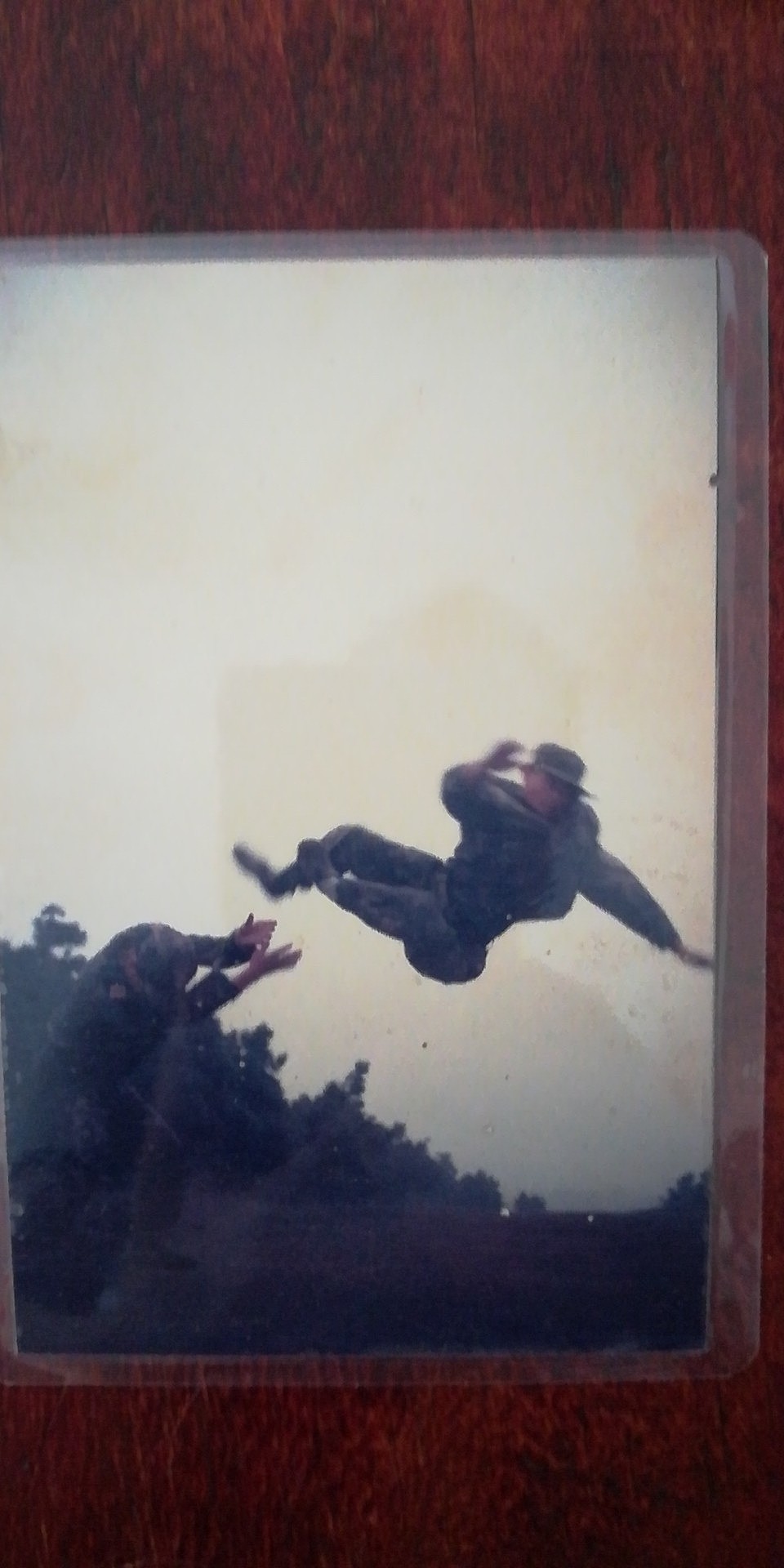 成雄海餐饮旗下阿味大虾火锅连锁品牌图库 - 设计网