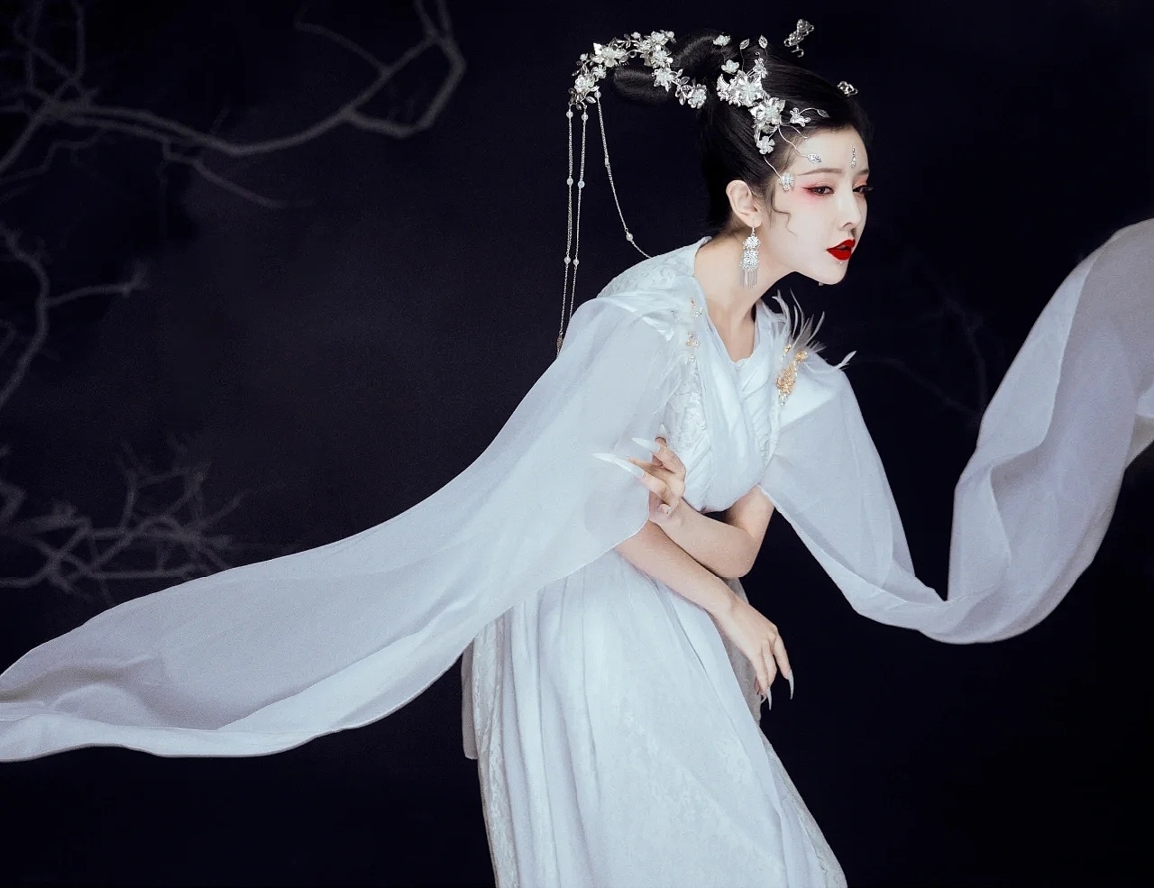 潍坊化妆学校|尚优国际美妆学院（图ZMjY0MjA1NzUy） - 人像摄影 - 站酷设计师潍坊化妆学校原创素材 - 站酷ZCOOL