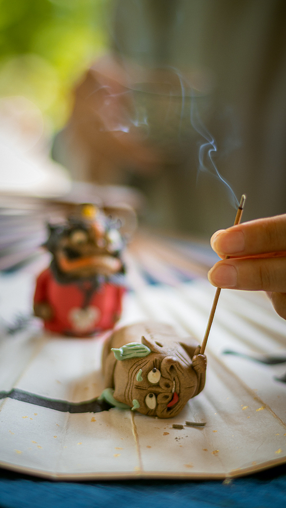 器十二原创手工捏雕钟馗伏魔茶宠香插摆件创意国潮手办