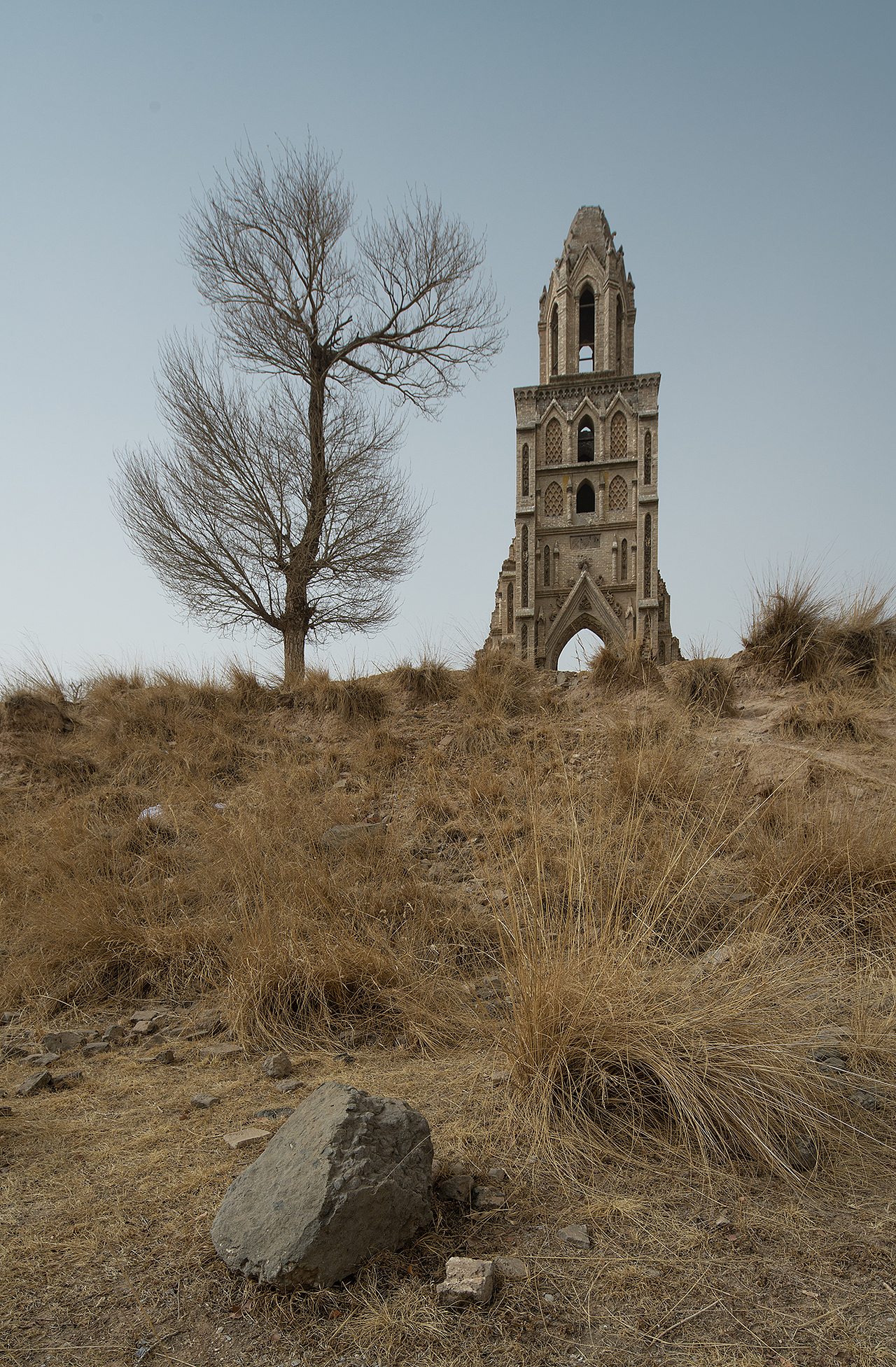 大单巴:山西左云县八台子村圣母堂遗址