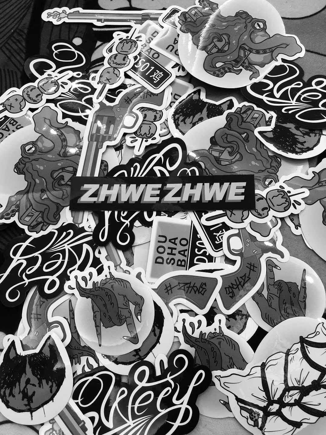 ZHWE STICKERS VOL1 贴纸（图ZMTUxMDE0NDc2） - 新锐潮流插画 - 站酷设计师ZHWE973原创素材 - 站酷ZCOOL