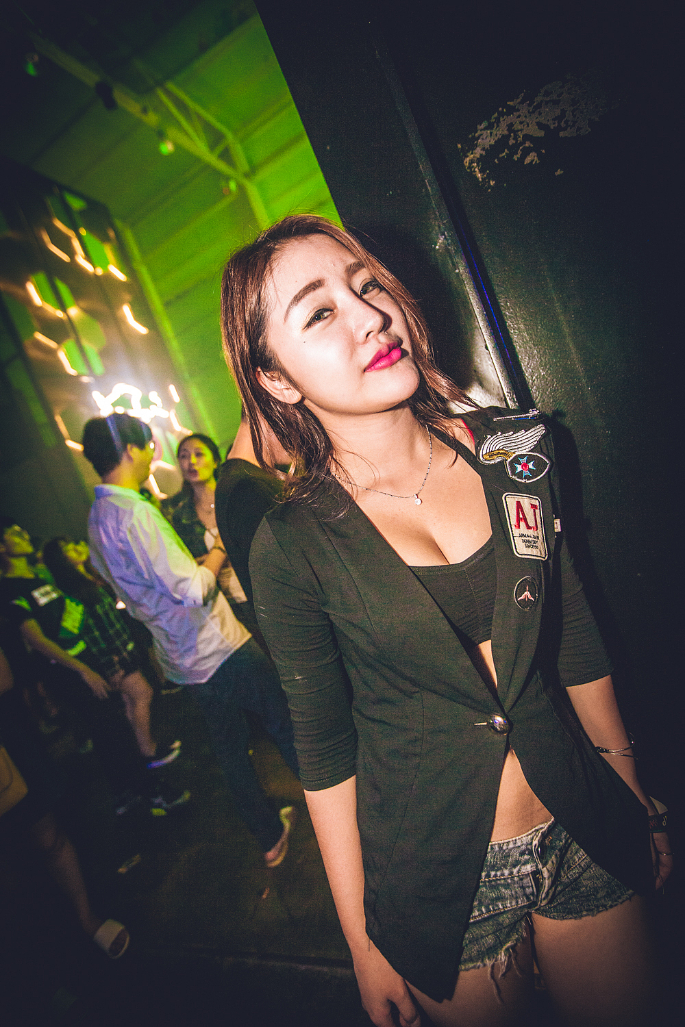 深圳电音party【Red Bull Mad House VOL.2】（图ZNDg3MTEzMDg=） - 人像摄影 - 站酷设计师xubin1123原创素材 - 站酷ZCOOL