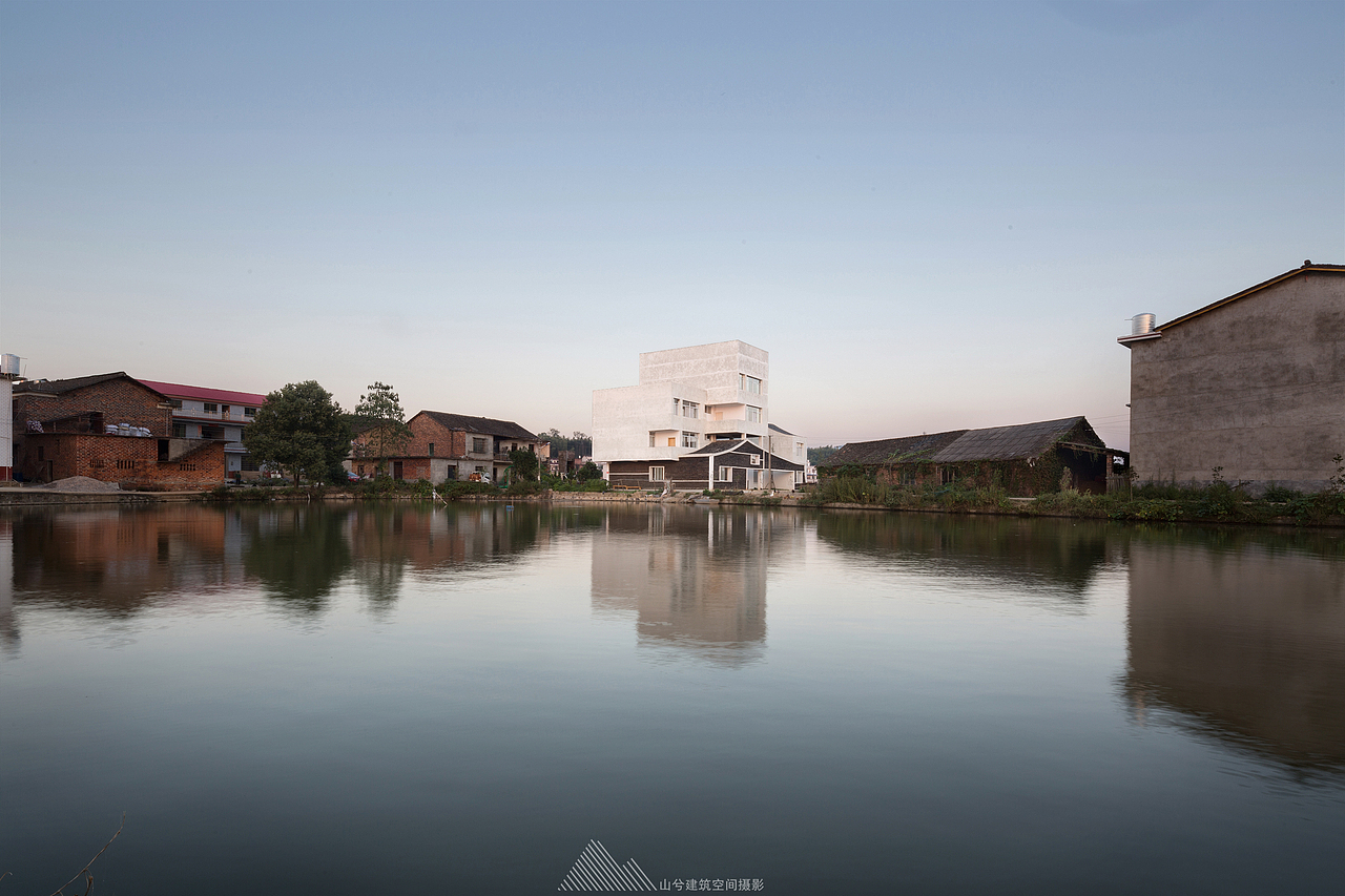 《家宅》建筑摄影（图ZMTMzMDQyNjAw） - 环境/建筑摄影 - 站酷设计师摄影师陈远祥原创素材 - 站酷ZCOOL