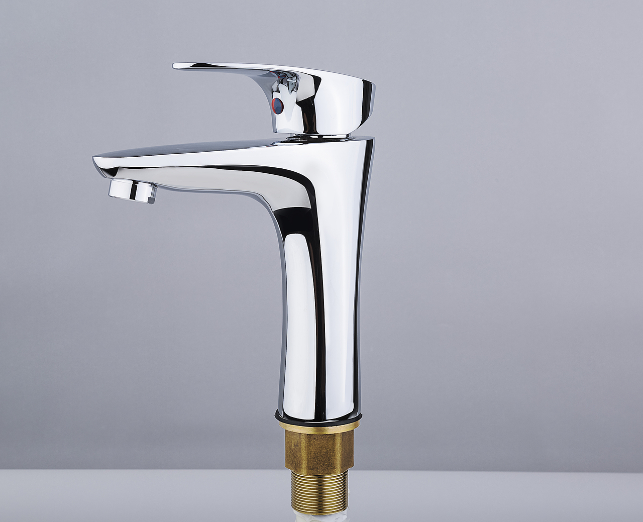 高端产品拍摄和修图水龙头 花洒 浴室