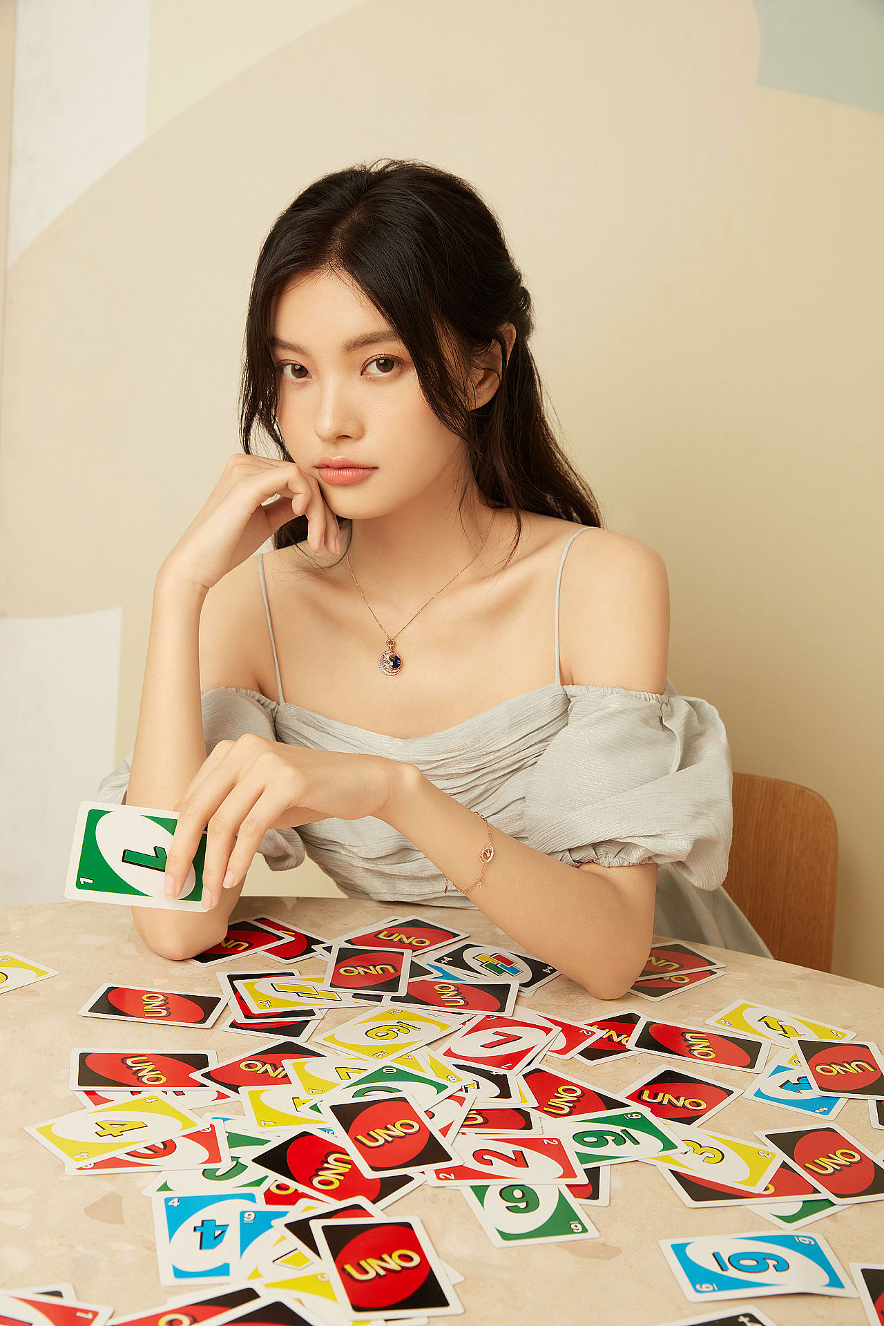 金大福｜饰品珠宝广告人像摄影｜品牌拍摄（图ZMjY5OTExOTMy） - 产品摄影 - 站酷设计师就爱吃青菜原创素材 - 站酷ZCOOL