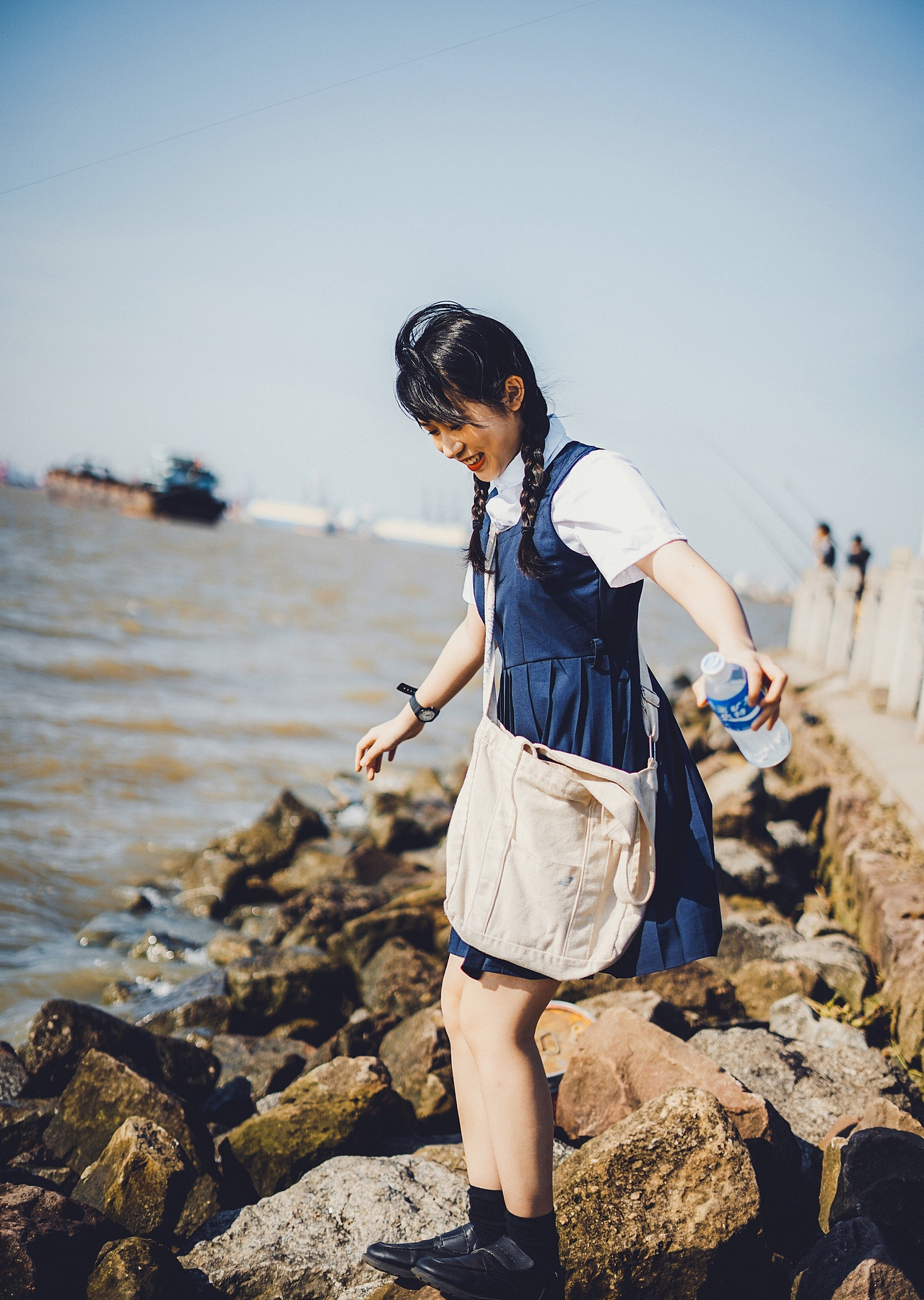 夏天、女孩、天空（图ZMjA1OTcwMjAw） - 人像摄影 - 站酷设计师LaBalena落落原创素材 - 站酷ZCOOL