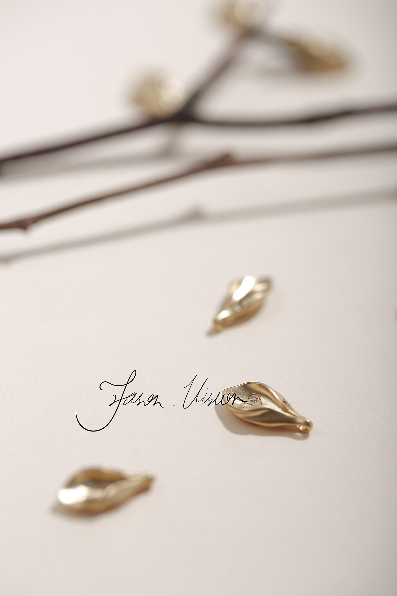 珠宝摄影-k金叶子拍摄（图ZMTc3MjU4OTM2） - 产品摄影 - 站酷设计师Mark摄影原创素材 - 站酷ZCOOL