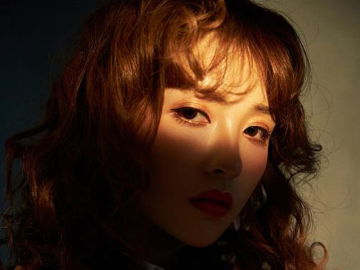 医美海报，易拉宝，册子排版等平面图