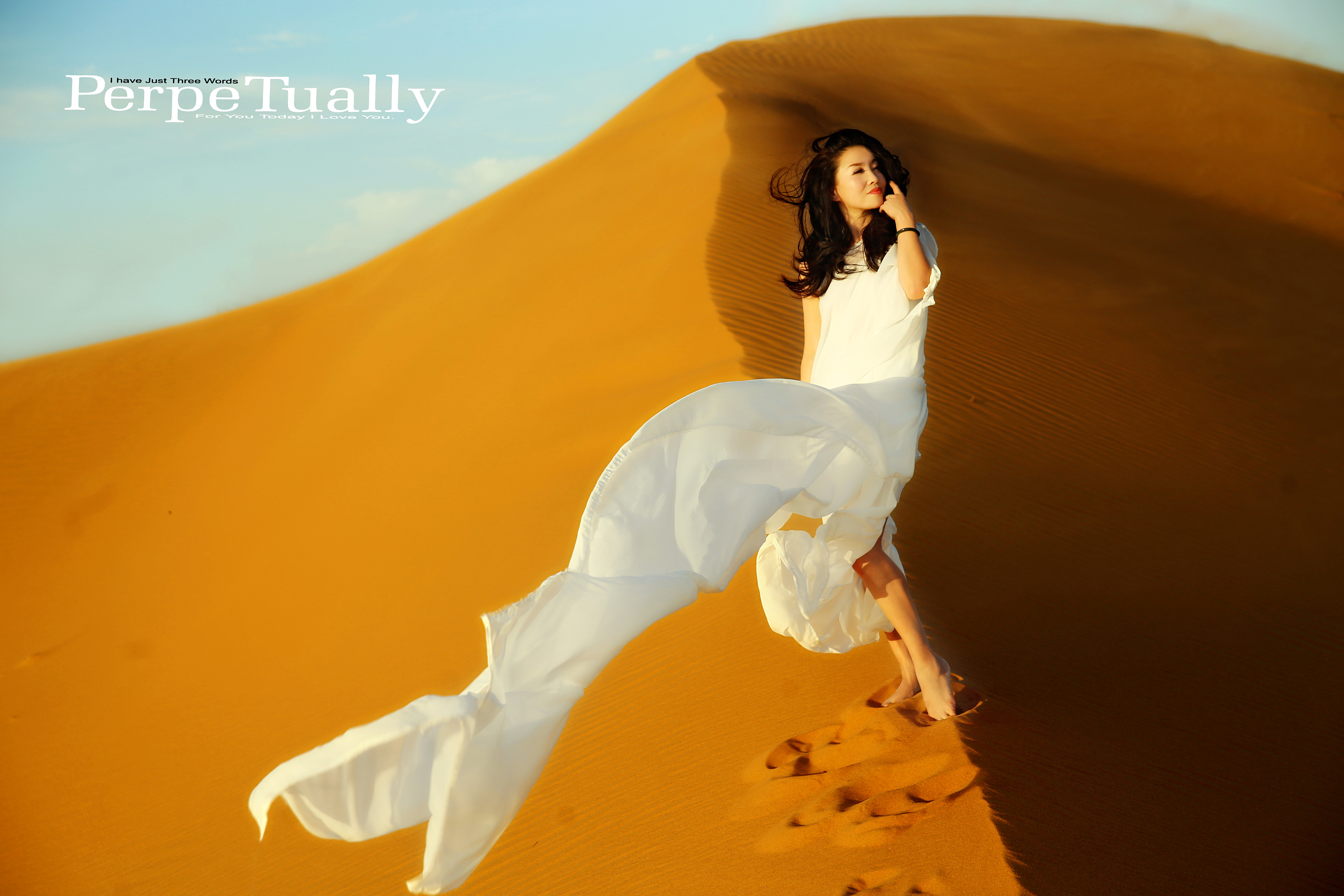 大漠新娘|摄影|人像|电波Nancy - 原创作品 - 站酷 (ZCOOL)