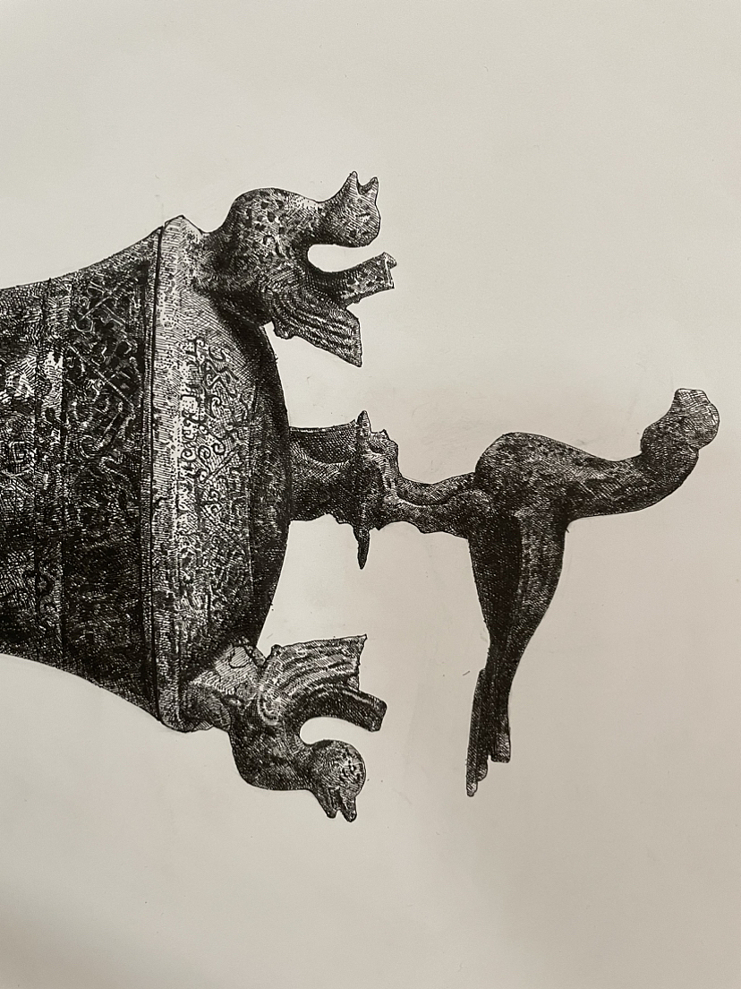 钢笔画-战国•错金银立鸟几何纹铜壶