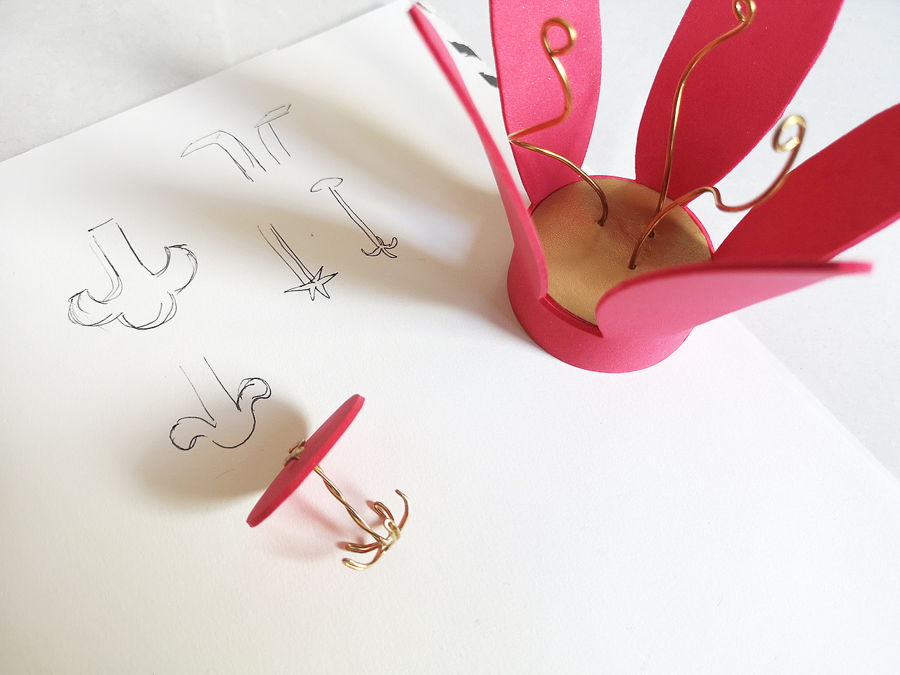 My CLARINS 空瓶改造首饰收纳