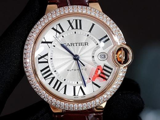 定制后镶钻加包金的蓝气球，细节需要注意哪几点