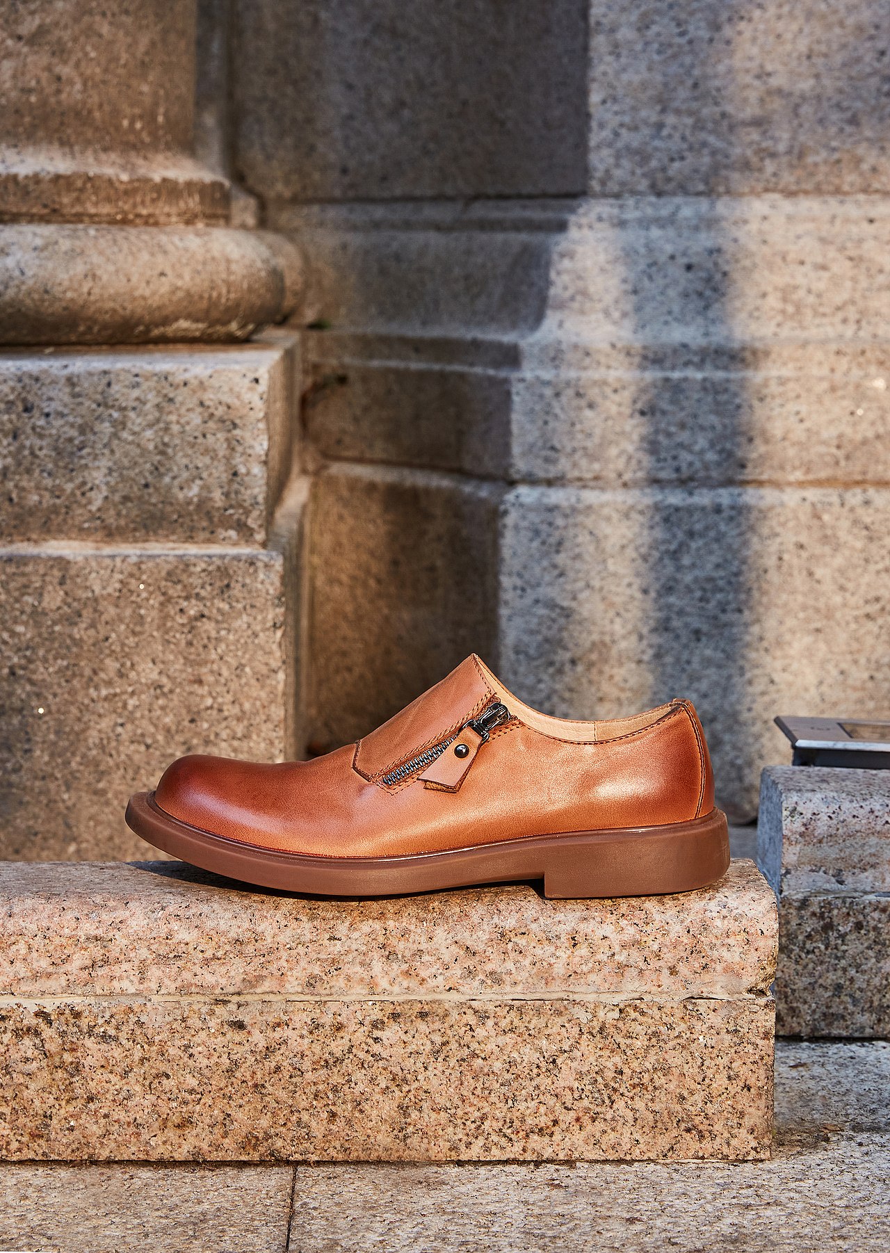 室外男鞋拍摄案例