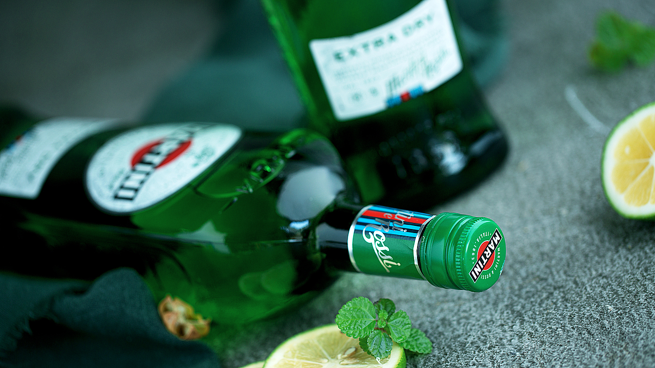 酒（图ZOTUwNTQ2OTY=） - 产品摄影 - 站酷设计师非文原创素材 - 站酷ZCOOL