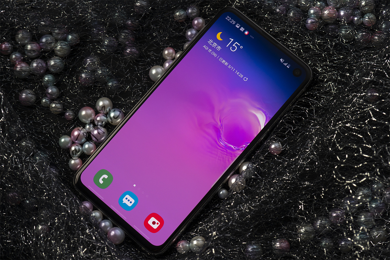 三星galaxy s10e 白色