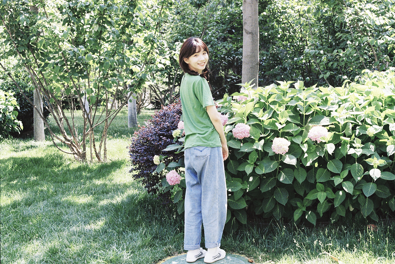 甜度100％🍭（图ZMzA0MjAxNjU2） - 人像摄影 - 站酷设计师老陈不吃泡泡糖原创素材 - 站酷ZCOOL