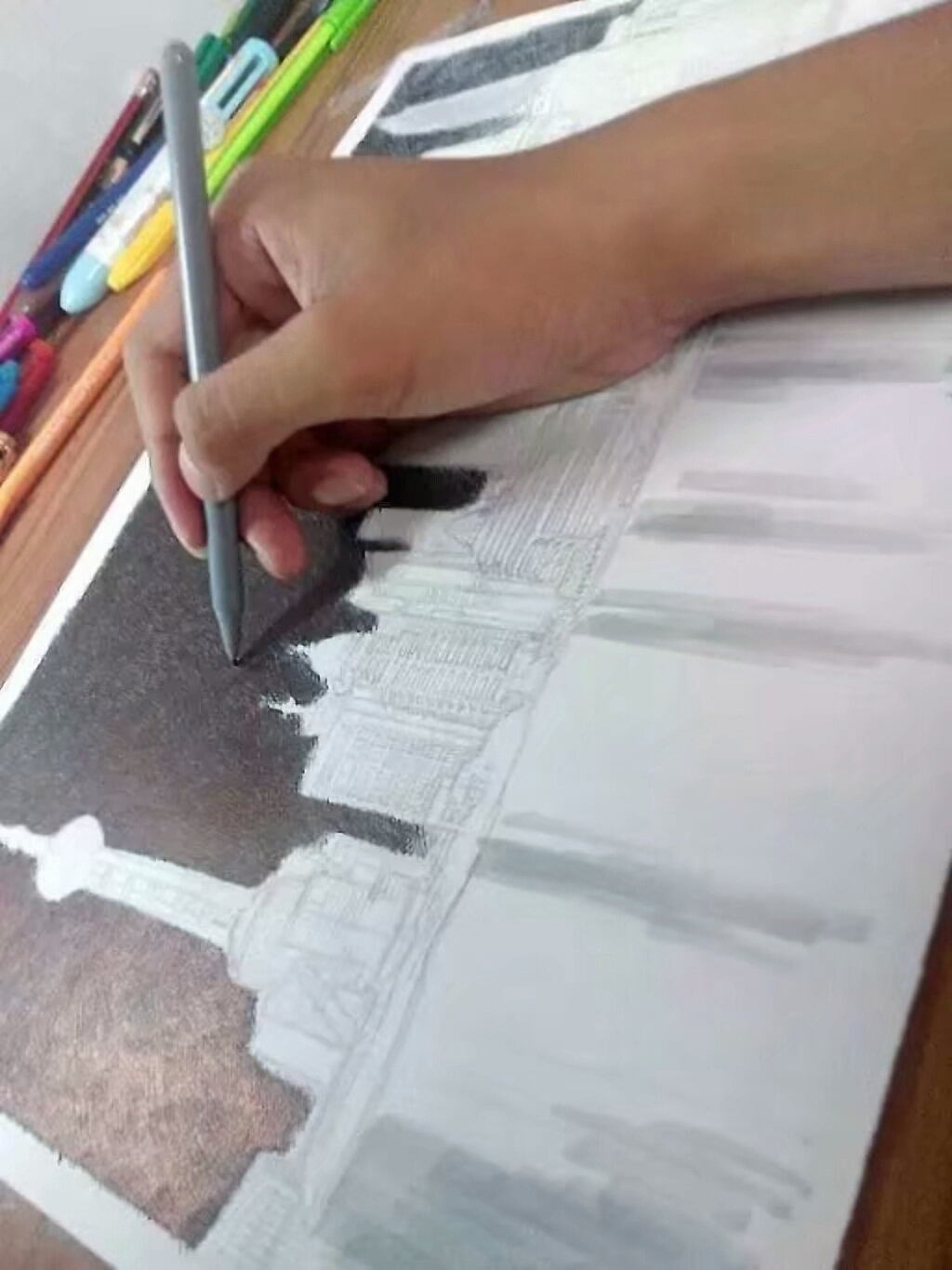 手绘钢笔画《夜上海》