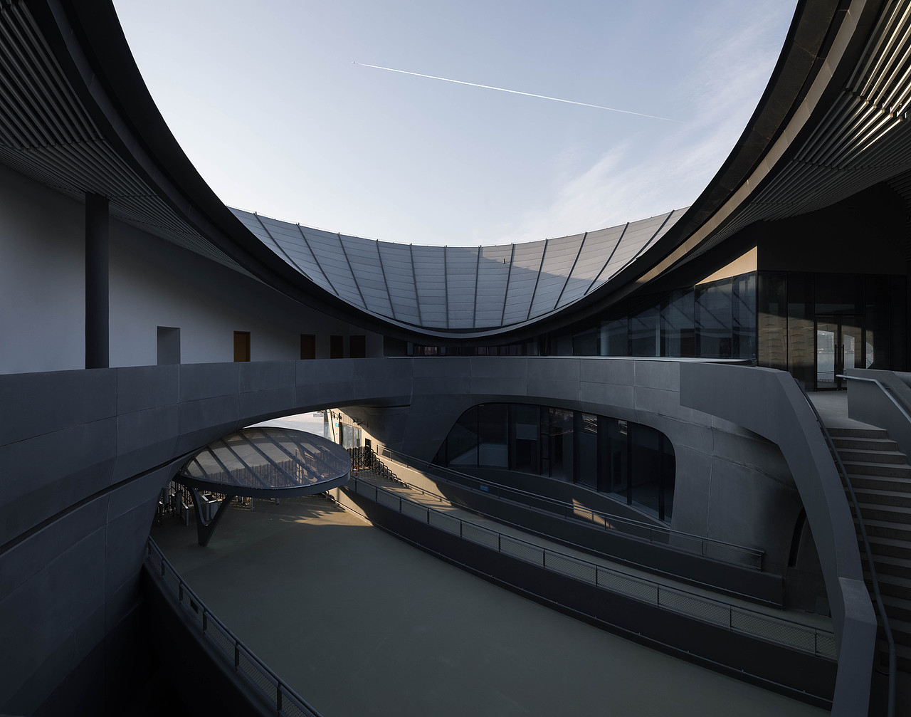 带跑道的“飞船码头”|徐汇西岸新渡口—游客集散中心