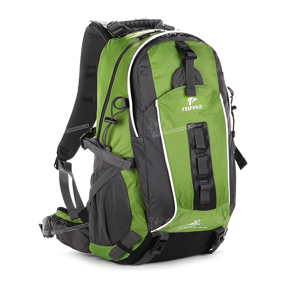 北斗-登山包拍摄