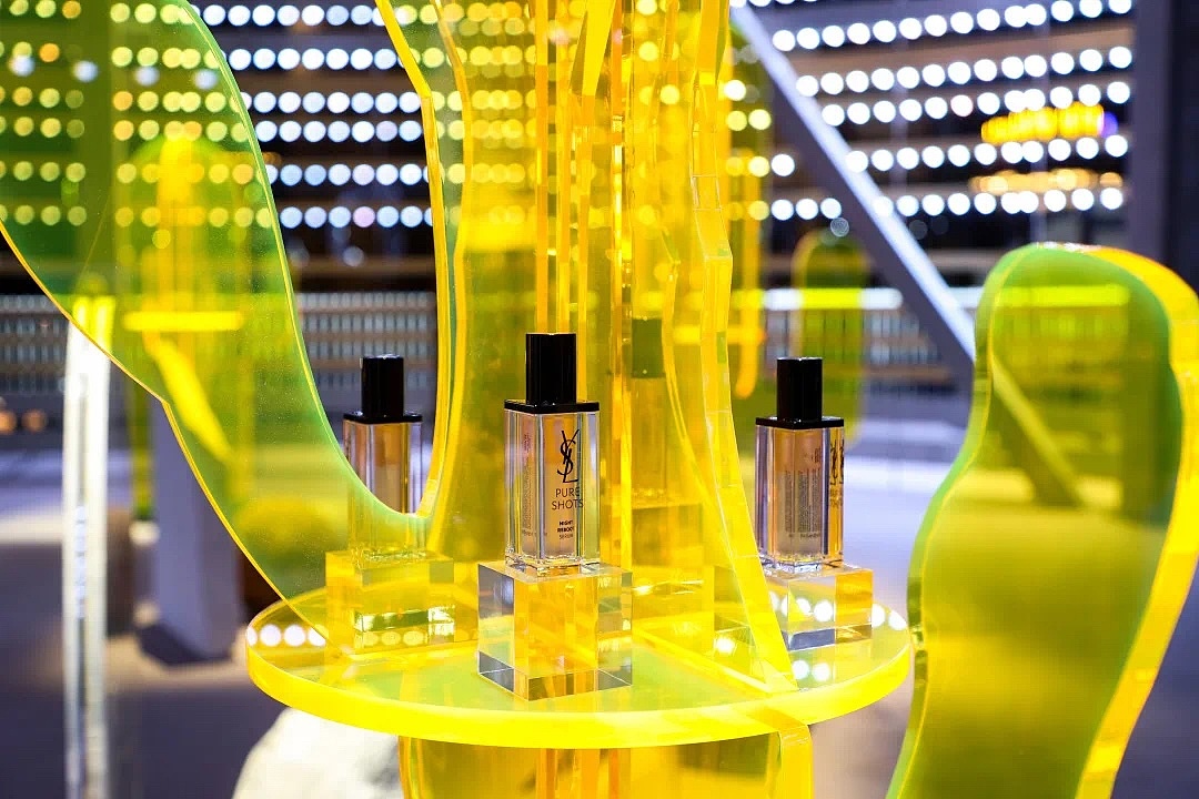 天猫&YSL圣罗兰美妆- 无界空间 YSL BEAUTY ZONE 2021（图ZMjY3ODQxMTU2） - 舞台美术 - 站酷设计师guqifan945原创素材 - 站酷ZCOOL