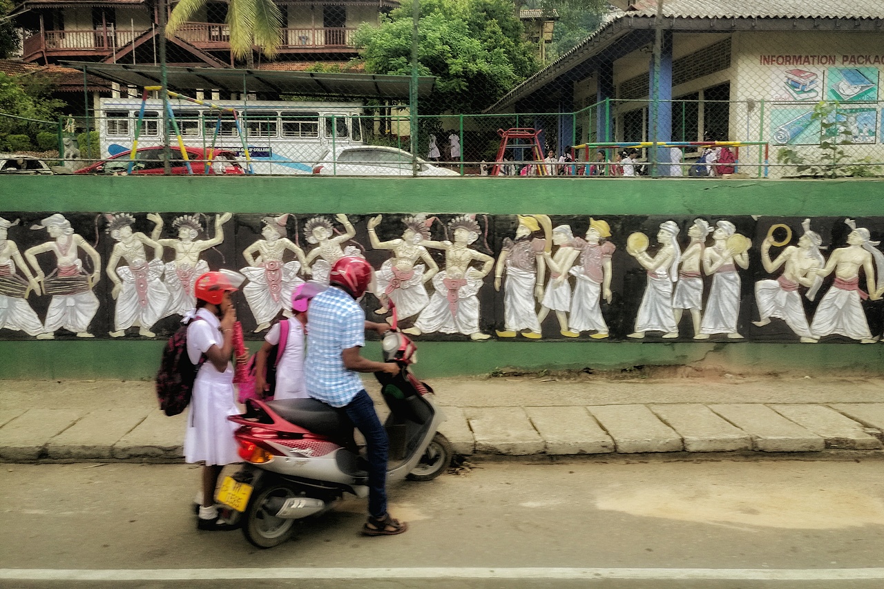 斯里兰卡——车览锡兰街头