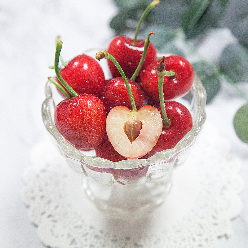 樱桃、玫瑰花茶、水蜜桃生鲜摄影作品